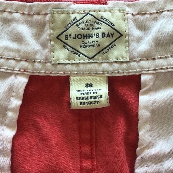 St John’s Bay Mens Shorts Sz 36 Red Raspberry - Picture 4 of 5